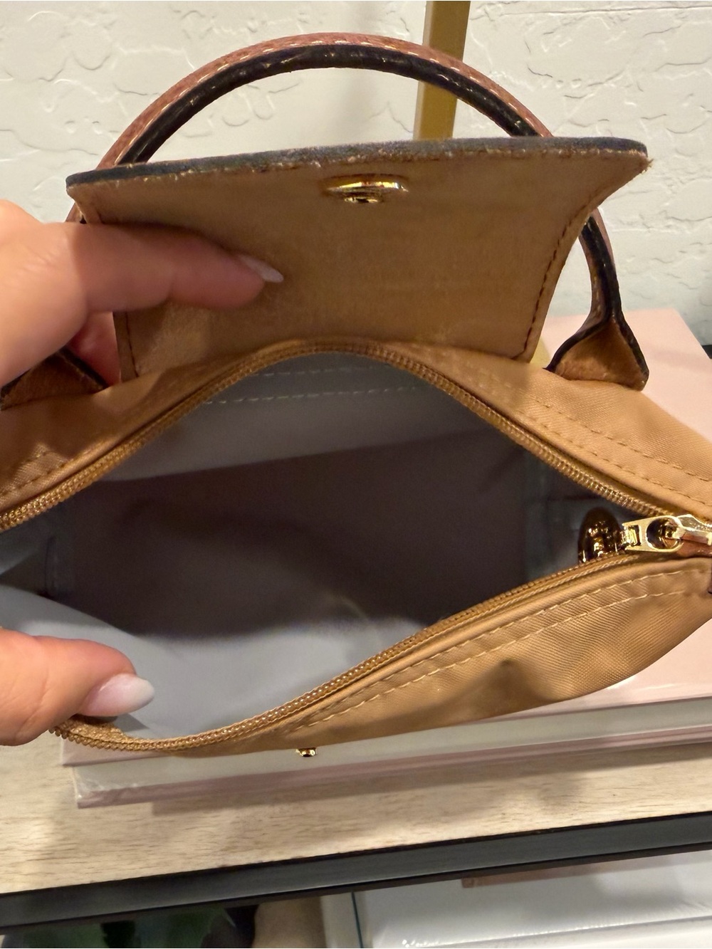 Longchamp Le Pliage Pouch with Top Handle - Picture 4 of 11